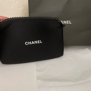 COPY - COPY - Cosmetic bag/pouch